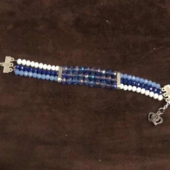 Handmade bracelets - Picture 4 of 5
